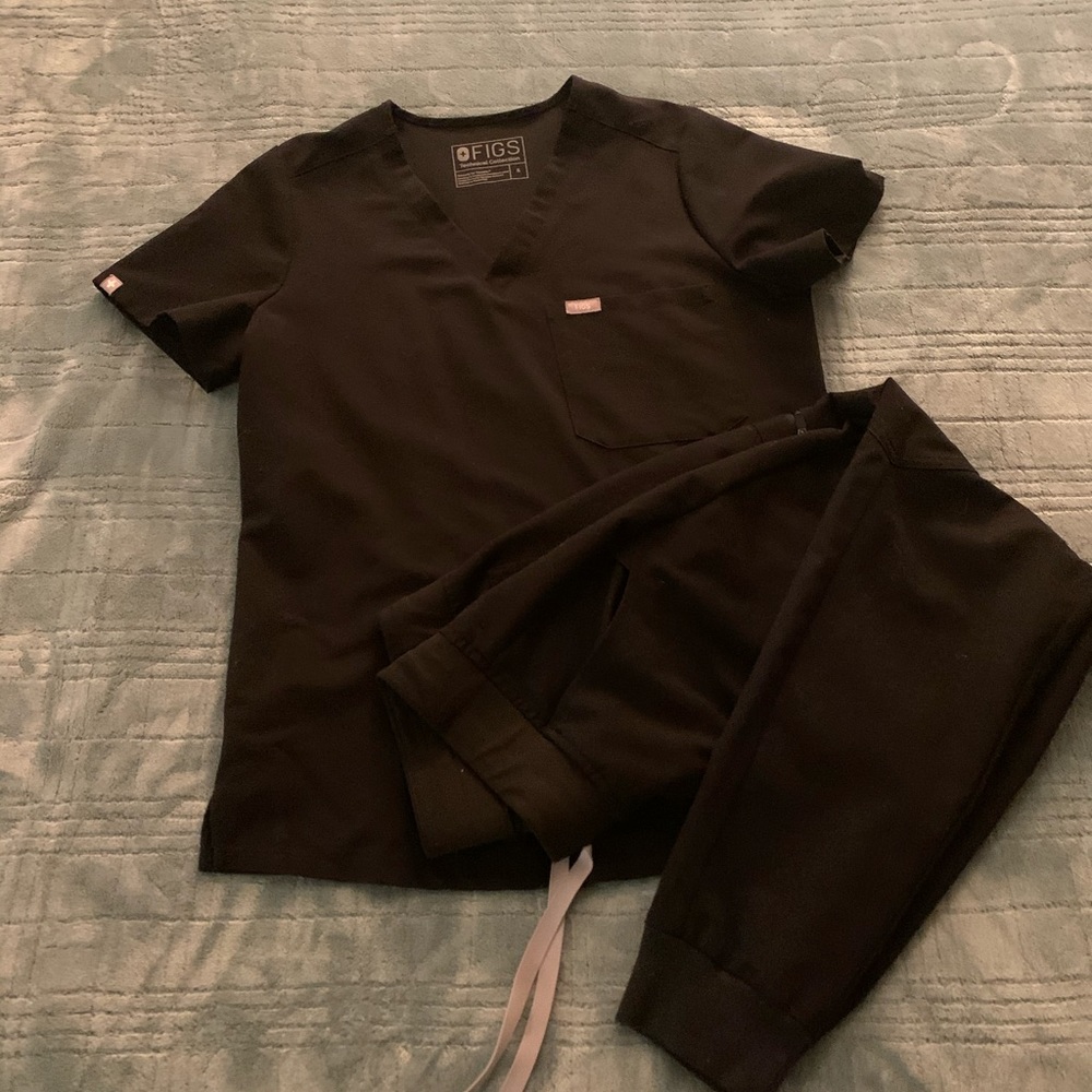 Figs small black set